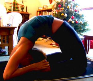 Helen Aldred doing kapotasana